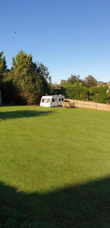 Self Contained Holiday Home Caravan Corsham Buitenkant foto